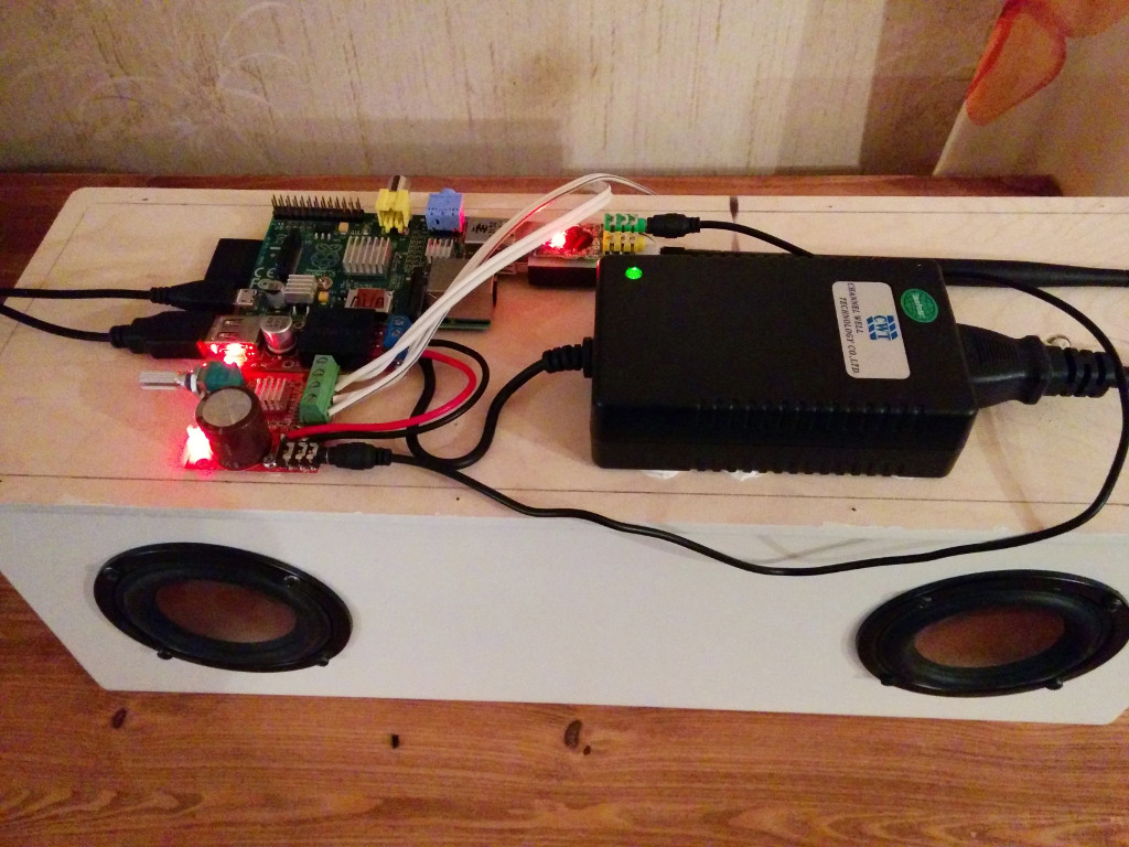Speaker.jpg Speaker.jpg